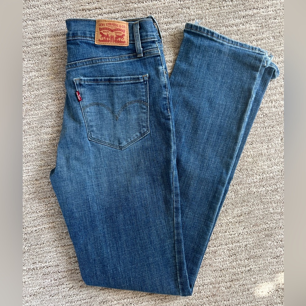 Levi high rise straight jeans